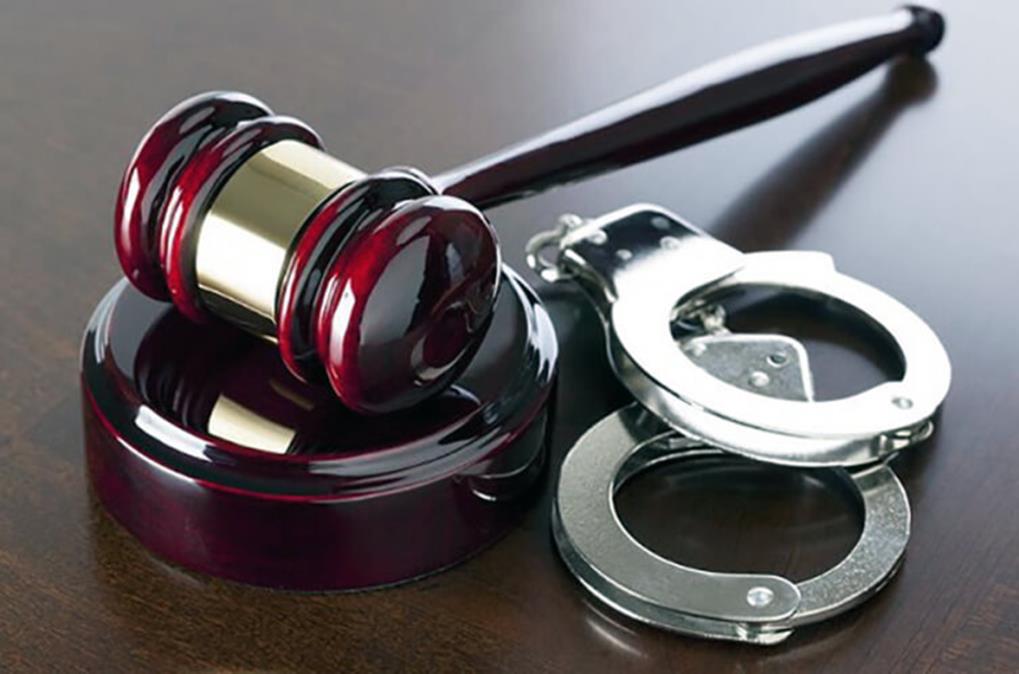 بهترین وکیل کلاهبرداری کیست؟مشاوره رایگان با بهترین وکیل کلاهبرداری در تهران