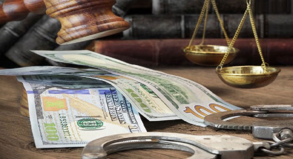 وکیل تبانی در معاملات دولتی